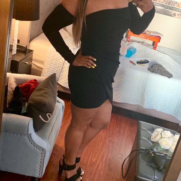 Little black dress - Picture 3 of 5